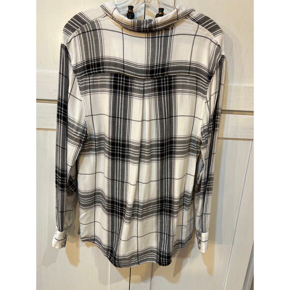 Missimo Black/White Plaid button up Gathered front low tail size LARGE shirt - Picture 5 of 7